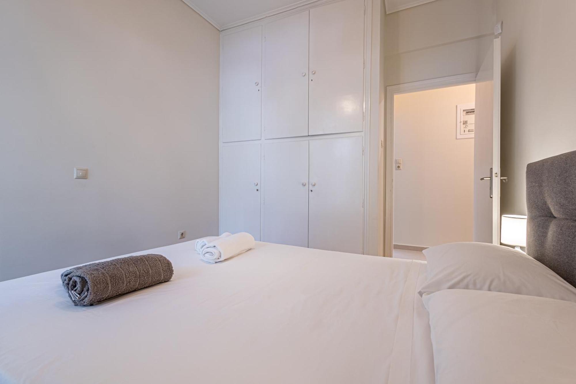 Alimos Marina Beach Apartment Athen Eksteriør billede