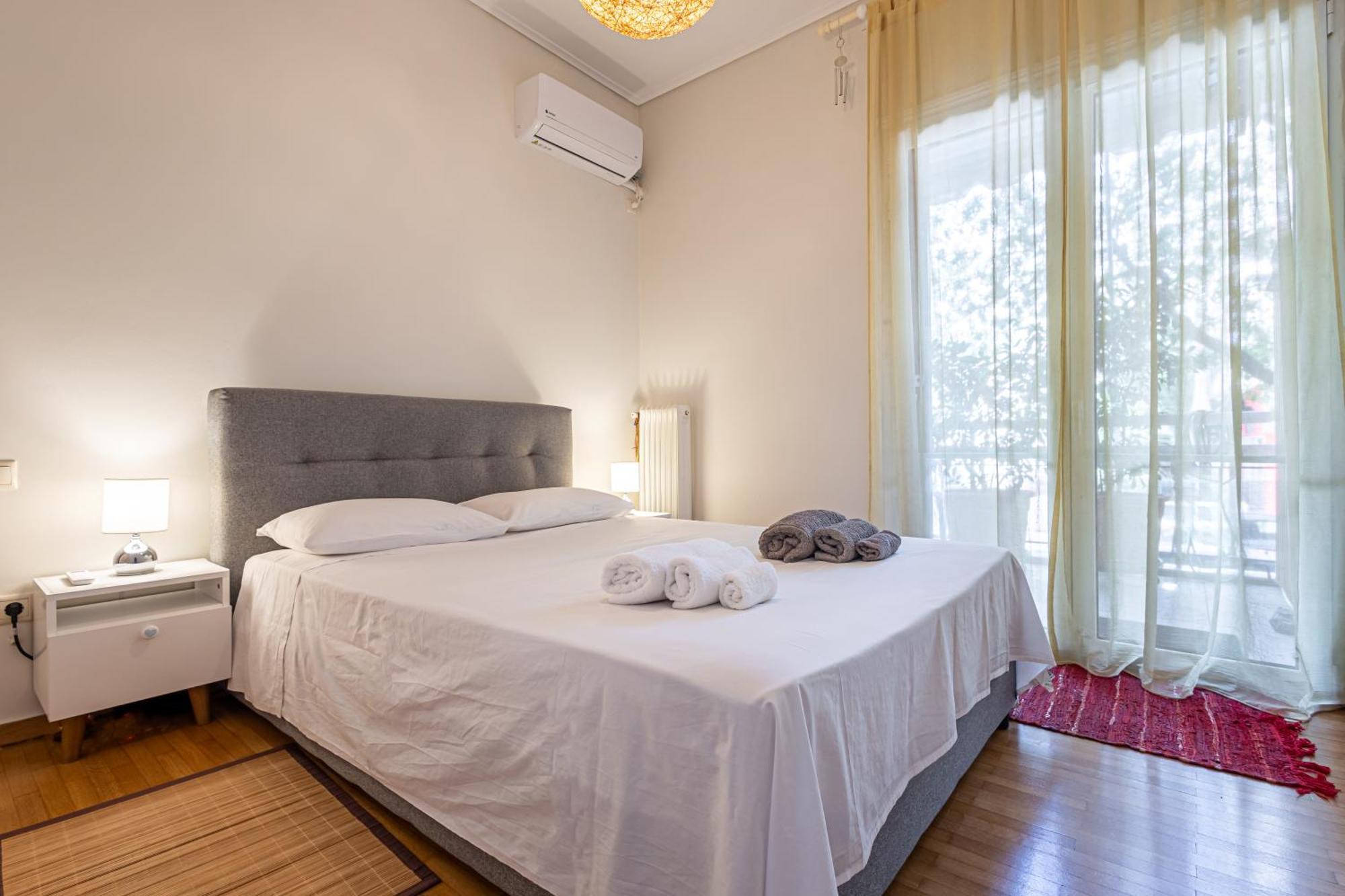 Alimos Marina Beach Apartment Athen Eksteriør billede